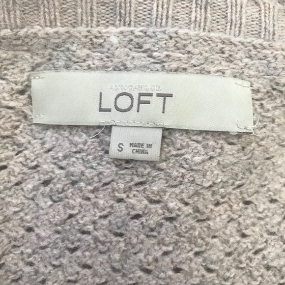 Loft Women's Sweater - Picture 3 of 3
